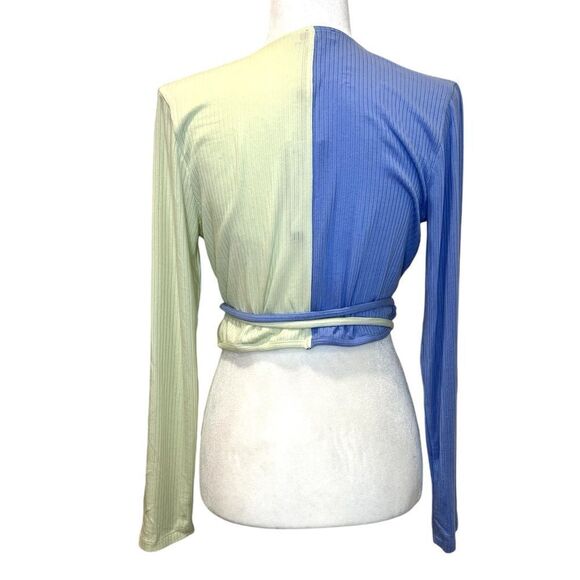 GIANNI BINI Kohli Colorblock Wrap Top - Picture 4 of 8